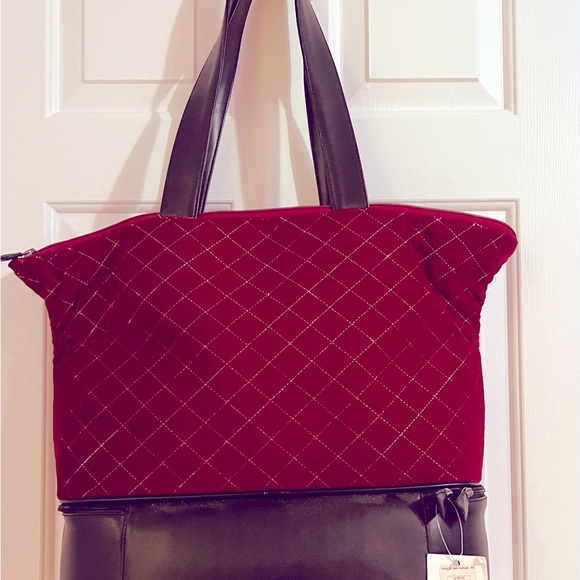 Lantern Moon Bags Nikki Epstein Fit For A Queen Royal Collection